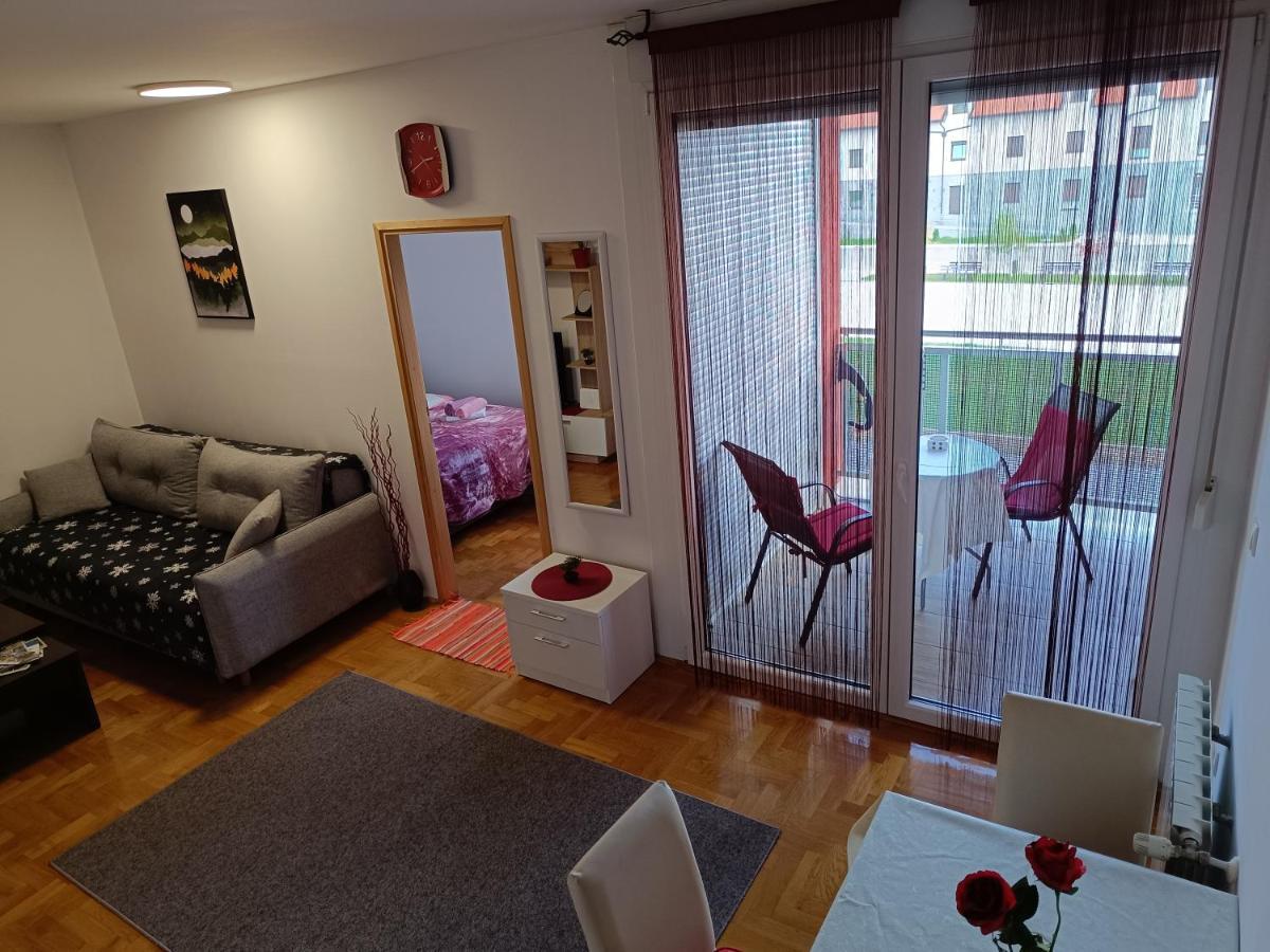 Apartman Ante Gospic Exterior photo